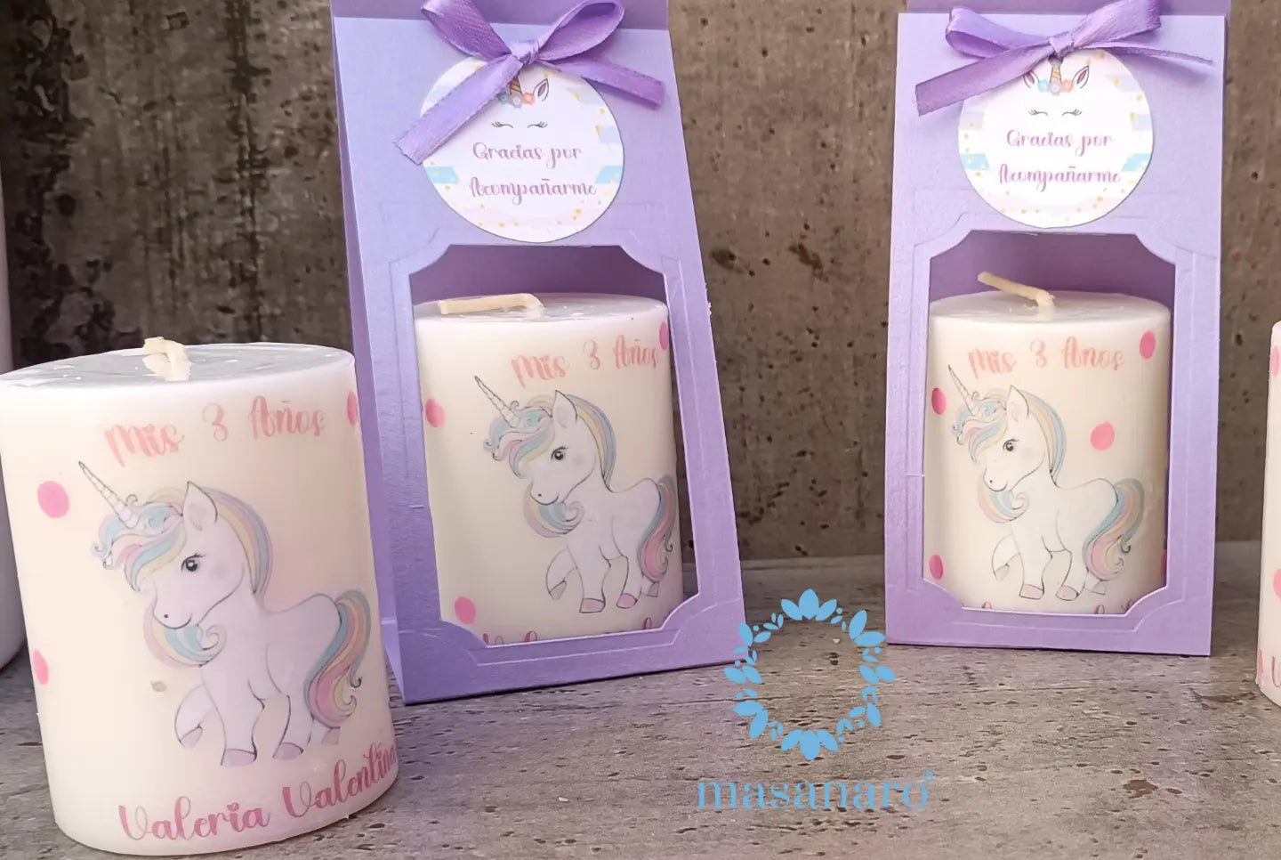 Paq. 10 cirios en empaque de cartón. Mod. Unicornio