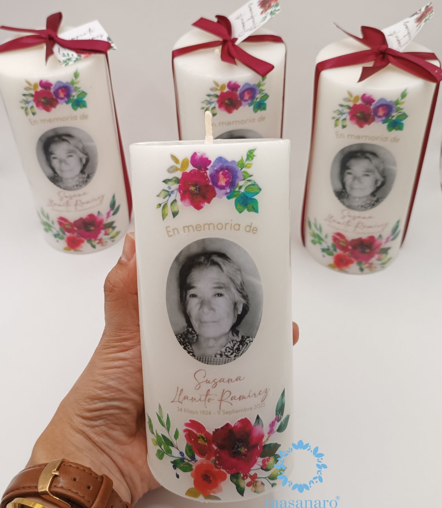 Paquete 10 velas. Diseño flores rojas