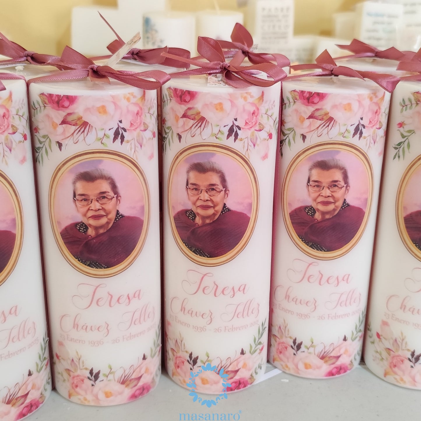 Paq. 10 velas conmemorativas Aniversario luctuoso flores vintage