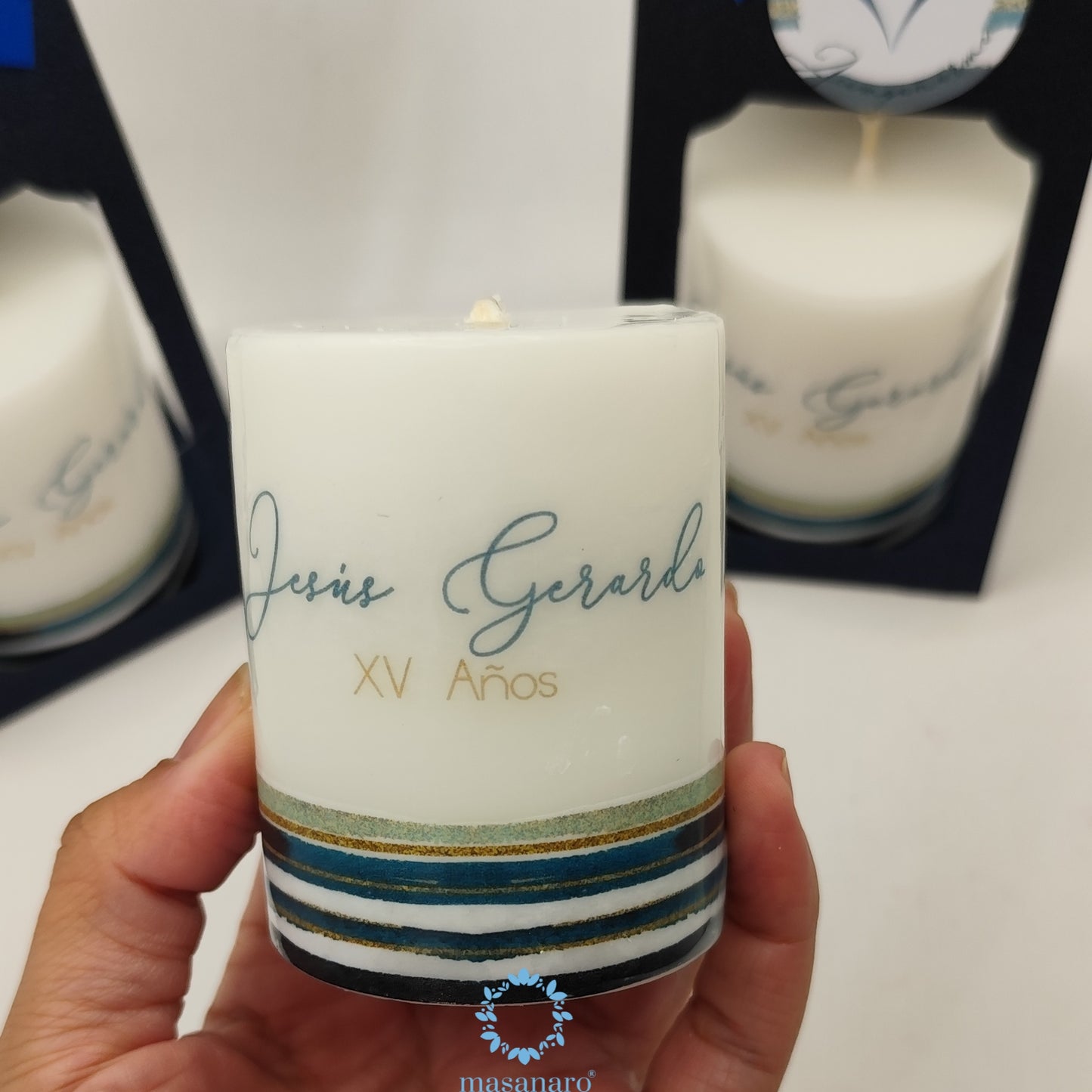 Paquete 10 velas. Diseño lineas azules y dorado