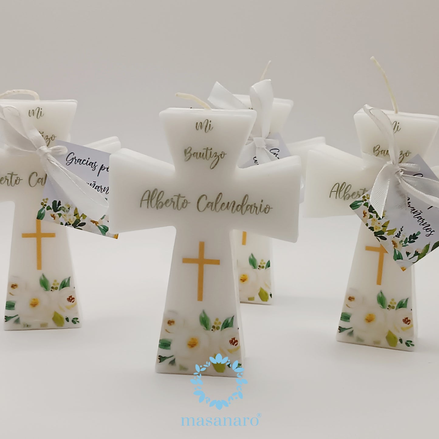 Paq. 10 velas de cruz. Mod. Flores blancas y verde