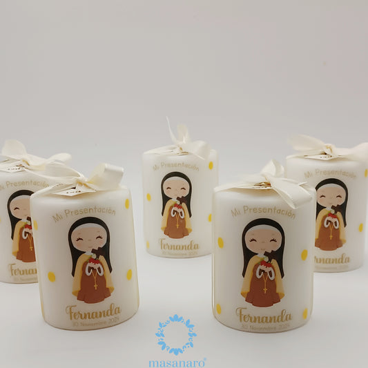 Vela con diseño de Santa Teresita de Jesús