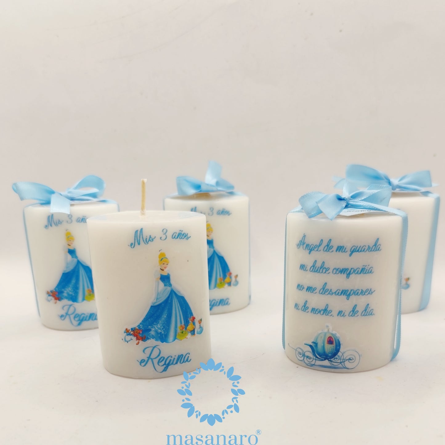 Vela con diseño de Cenicienta