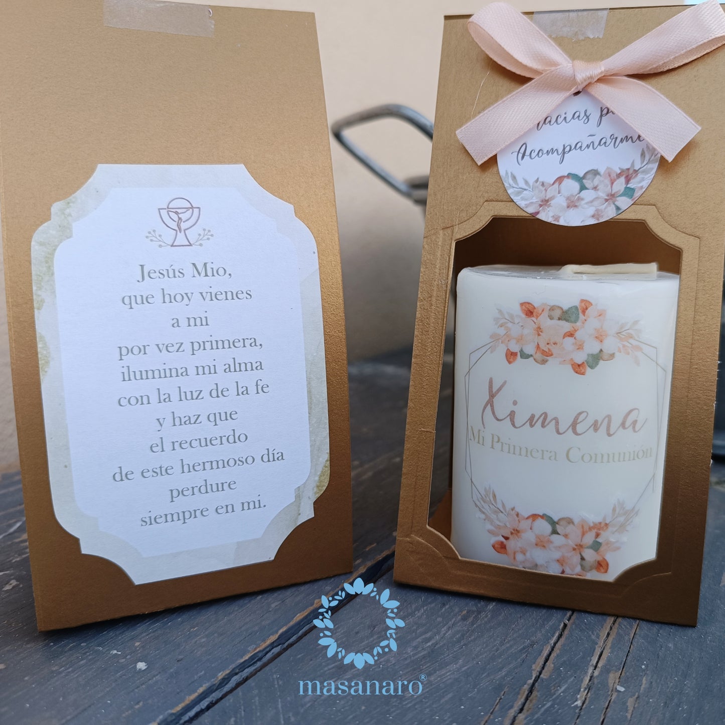 Vela con empaque de cartón. Diseño flores de otoño