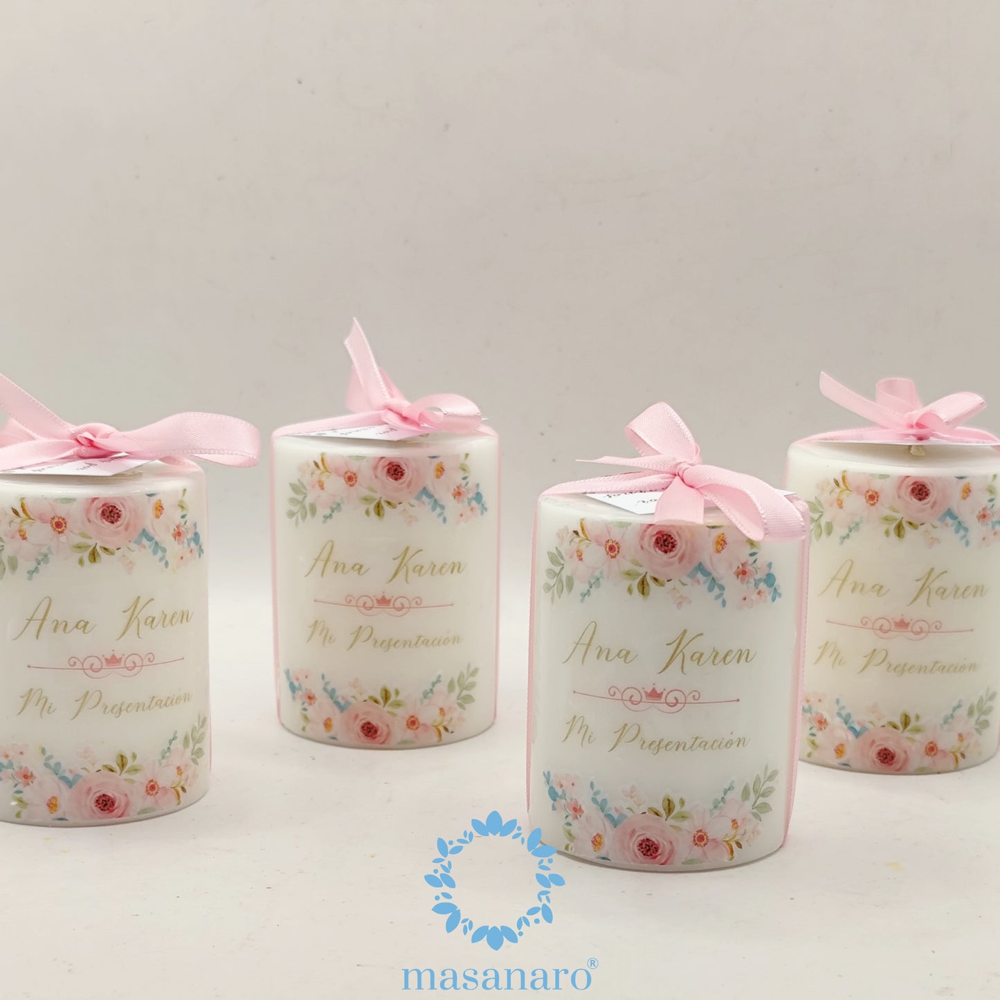Vela con diseño flores rosas