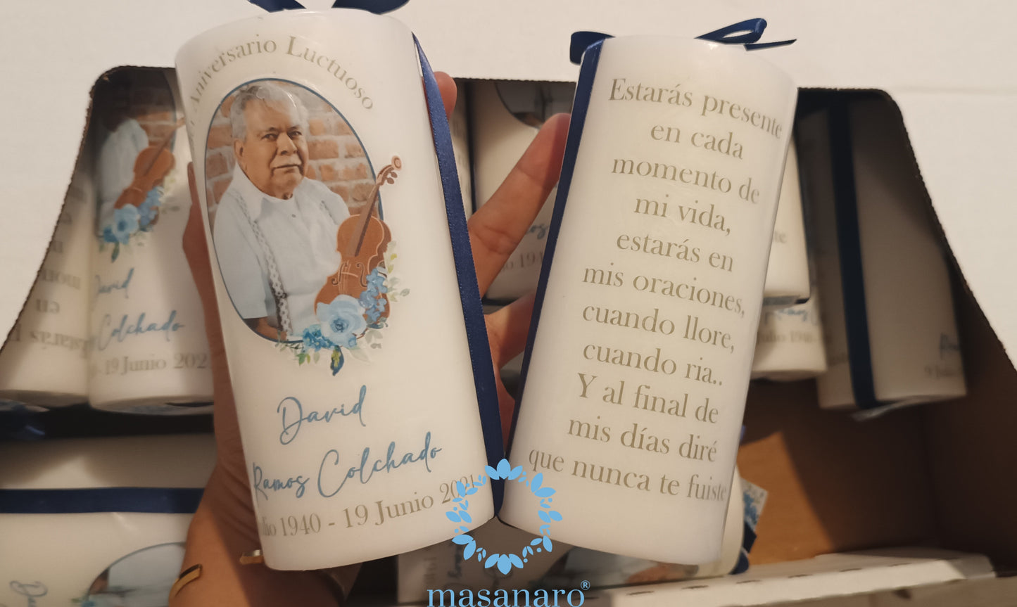 Vela. Diseño foto con flores azules