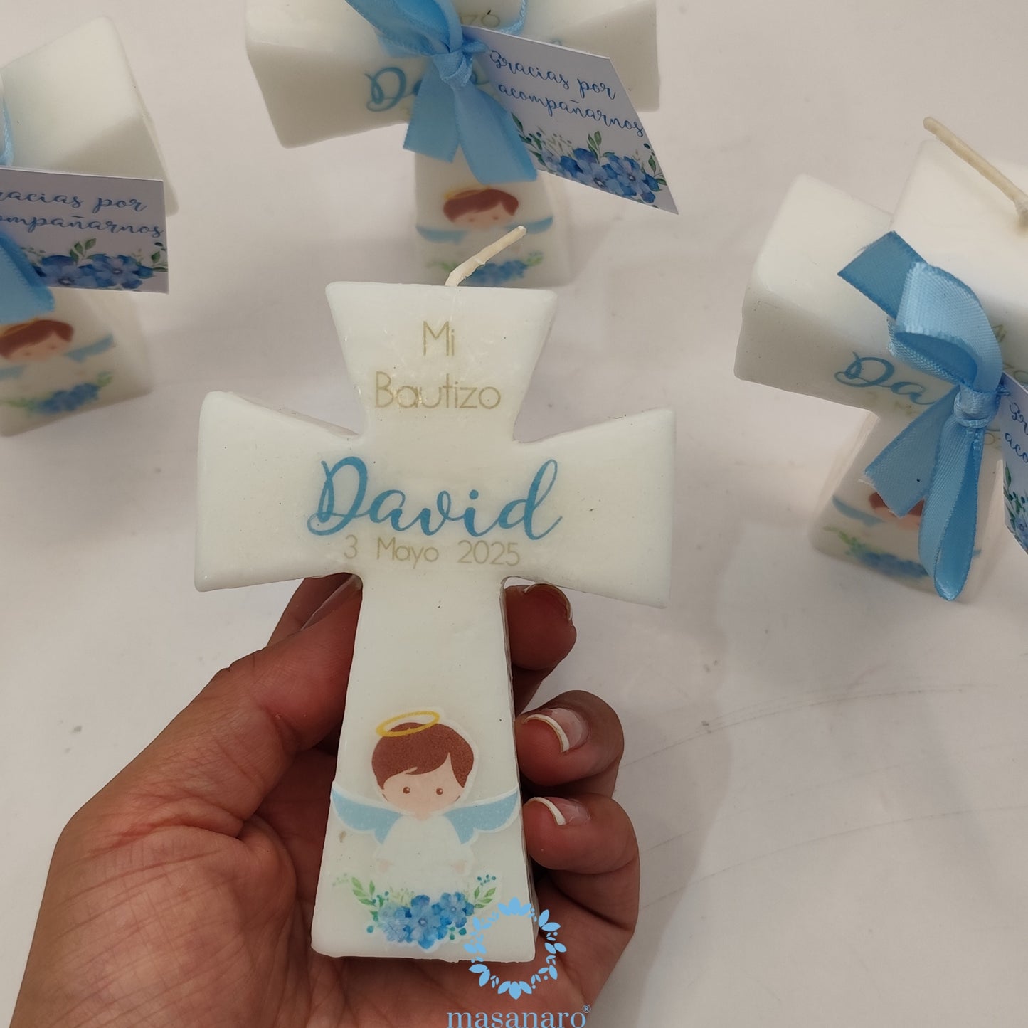 Vela de cruz con diseño de ángelito