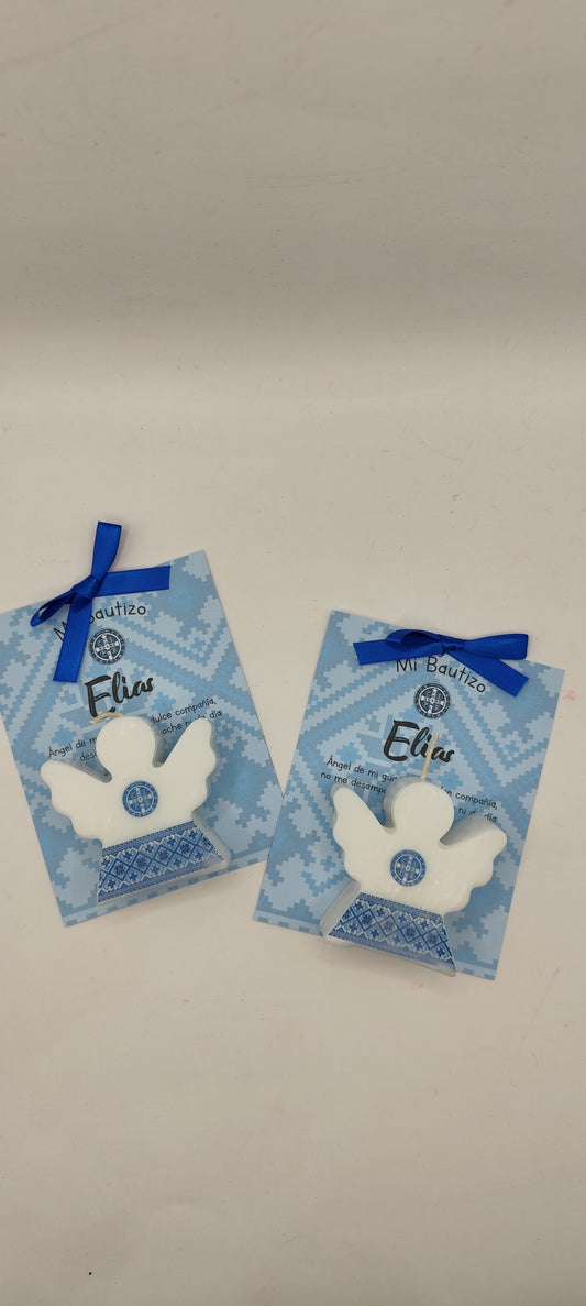 Paquete 10 velas de angelito. Diseño medalla San Benito