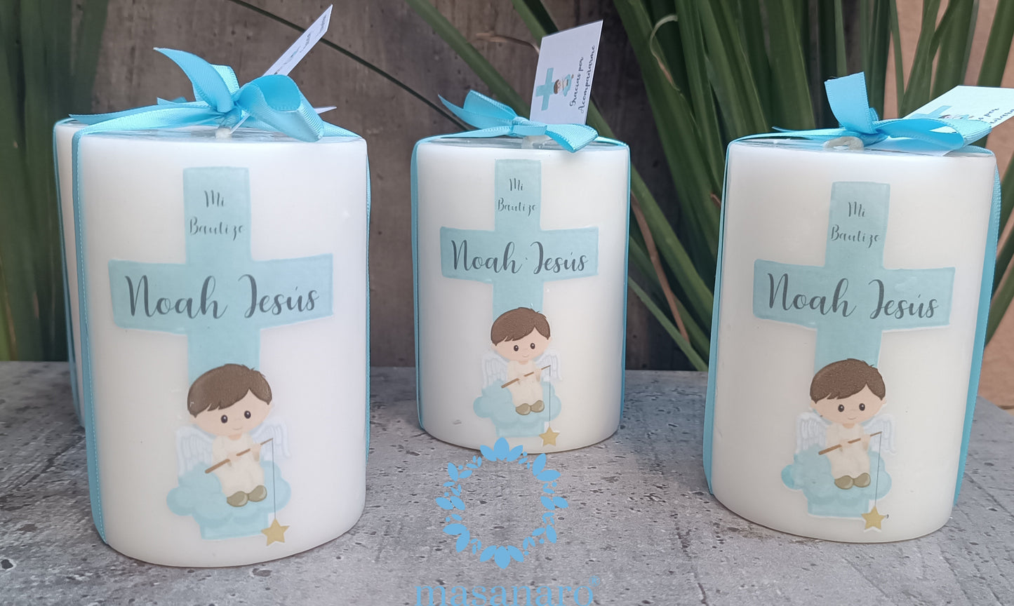 Vela. Diseño cruz azul con ángelito