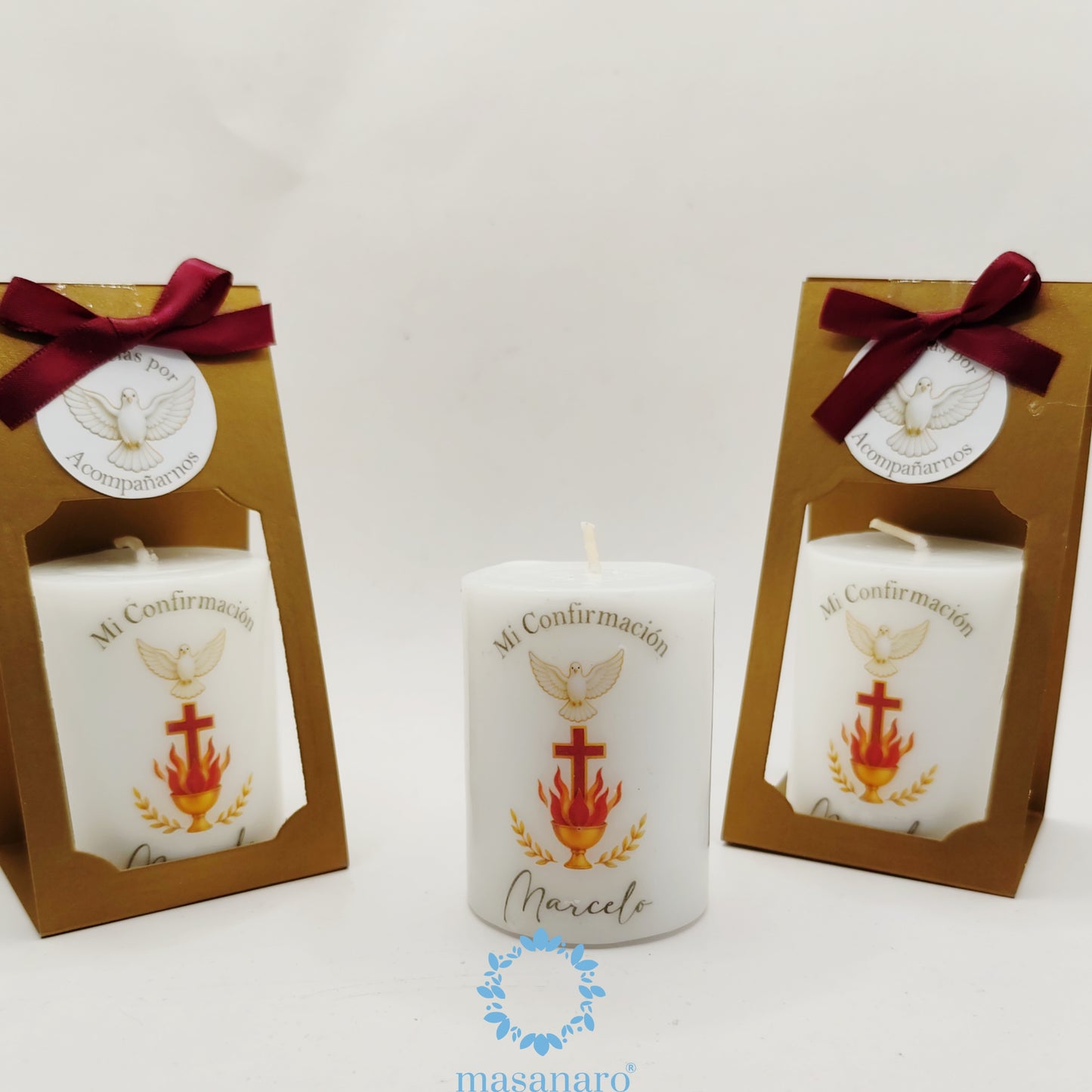 Vela con empaque de cartón con diseño Espiritu Santo